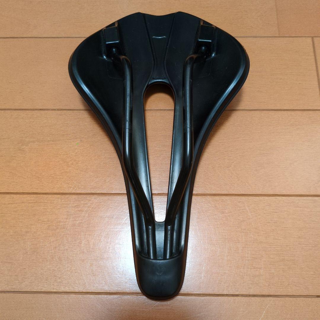 GIANT GJ-35 LTD 純正 軽量サドル COMFORT GROOVE