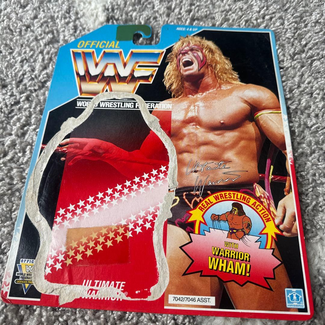 WWF ハズブロ　ウルティメイト・ウォリアー フィギュア