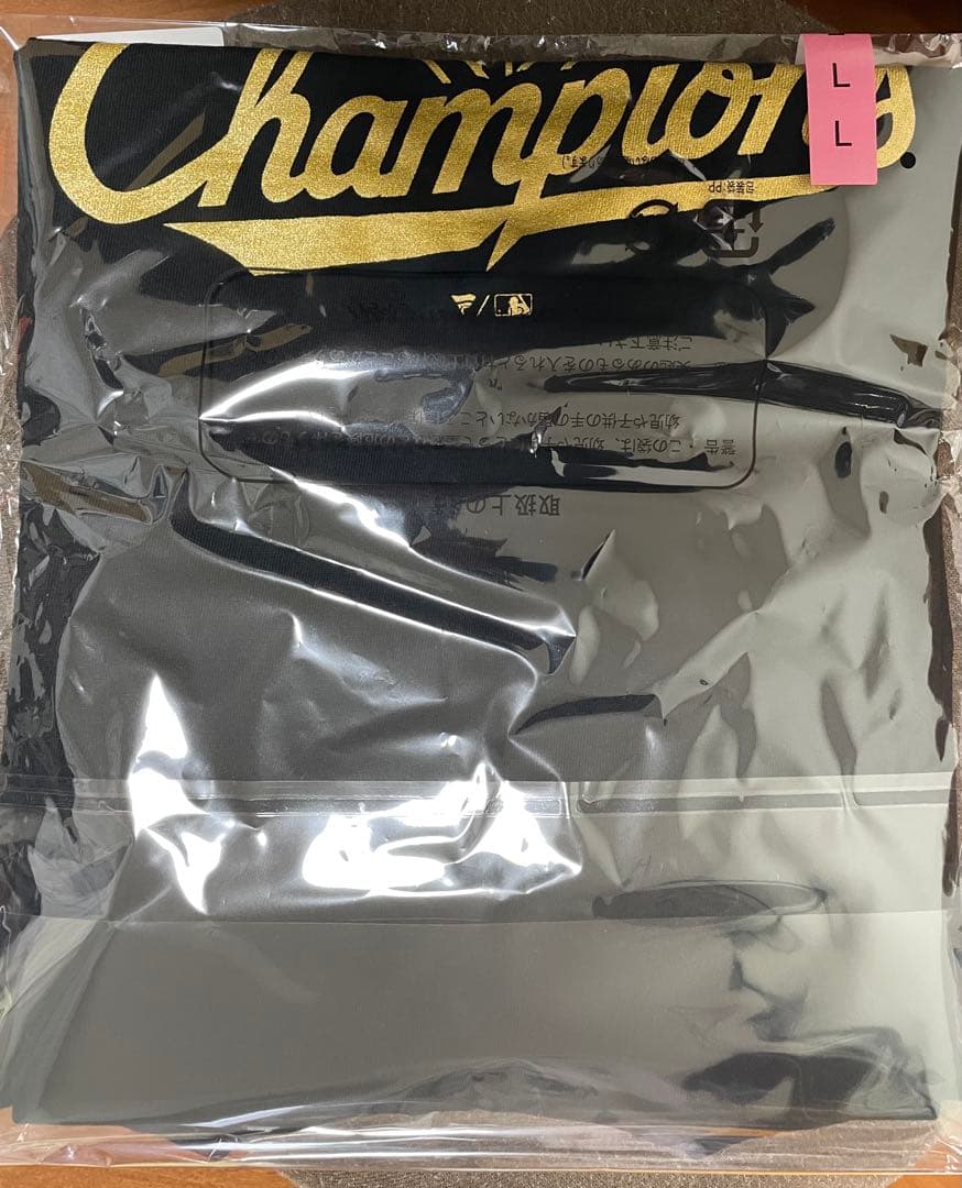ドジャース　優勝記念　Tシャツ
