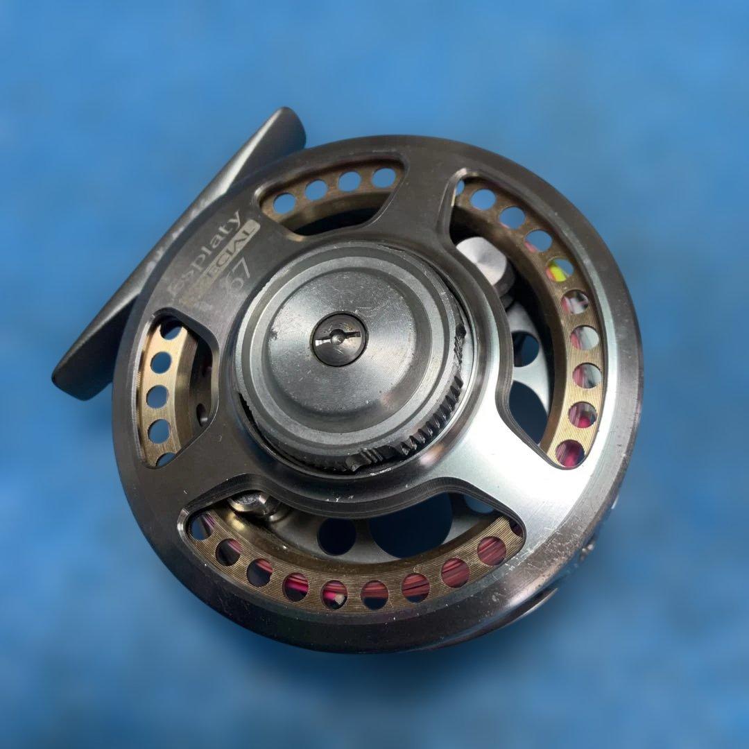 【SHIMANO】鱗夕彩　Esplaty スペシャル67 チヌ釣り用片軸リール