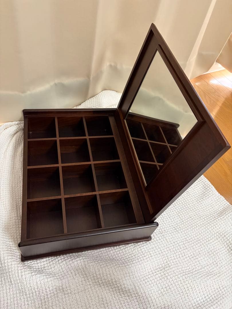 木製　ミラー付き　小物収納ボックス　ネクタイやアクセ入れに