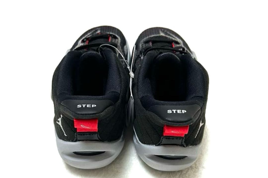 NIKE ジョーダンテイタム1PS 21㎝