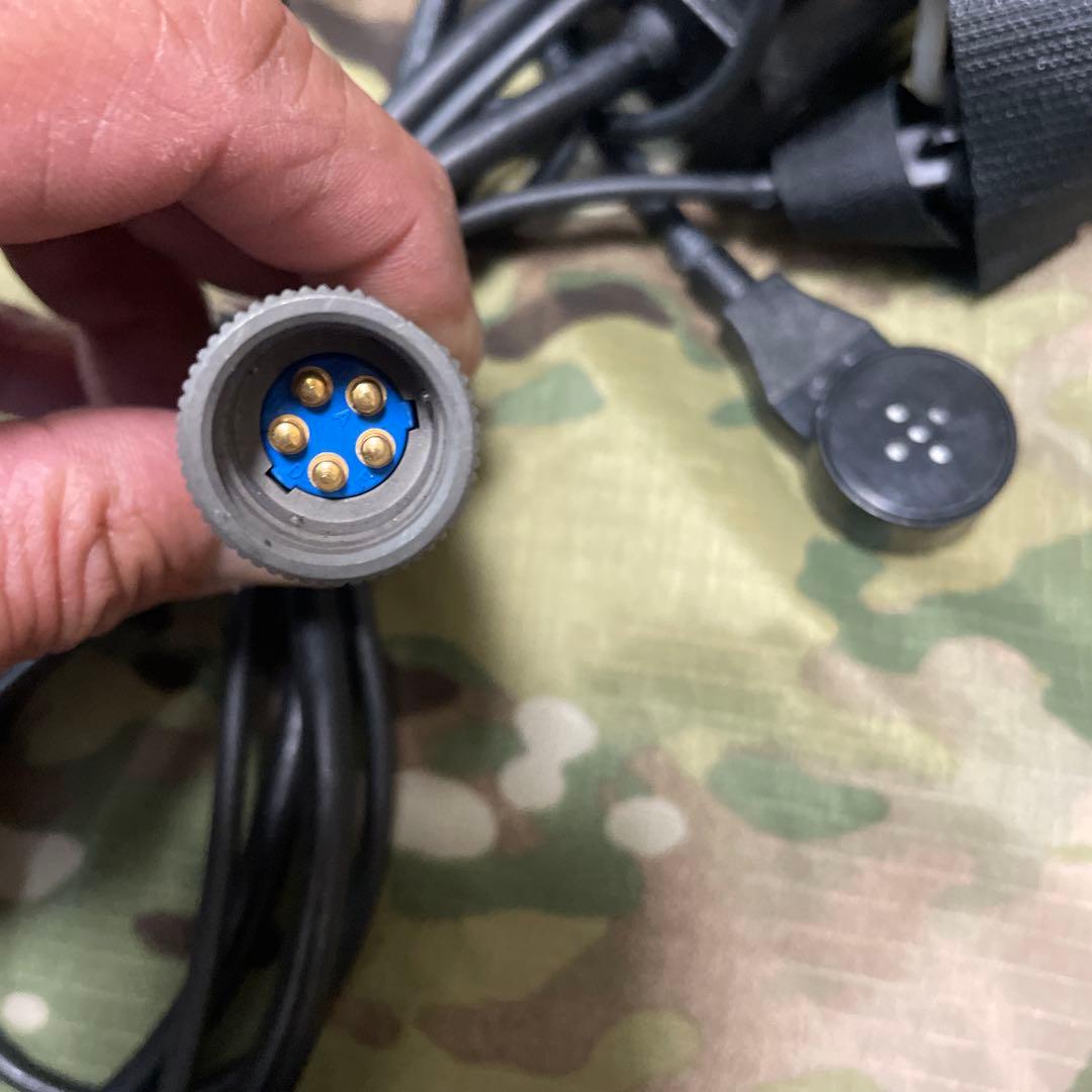 米軍放出品　Harris製 RF-3020-HS003 ヘッドセット M276