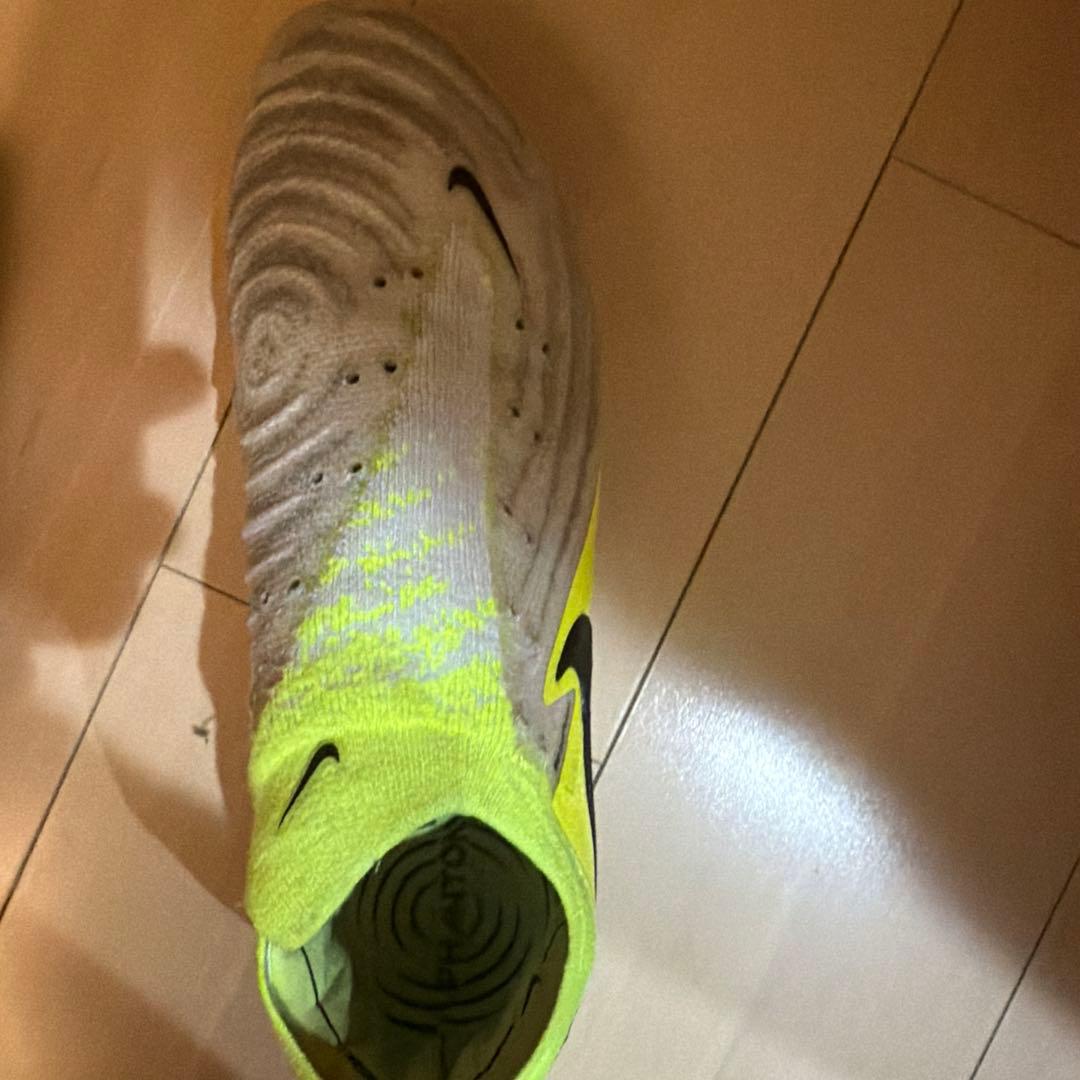 Nike サッカーシューズ スパイク イエロー/グレー28センチ