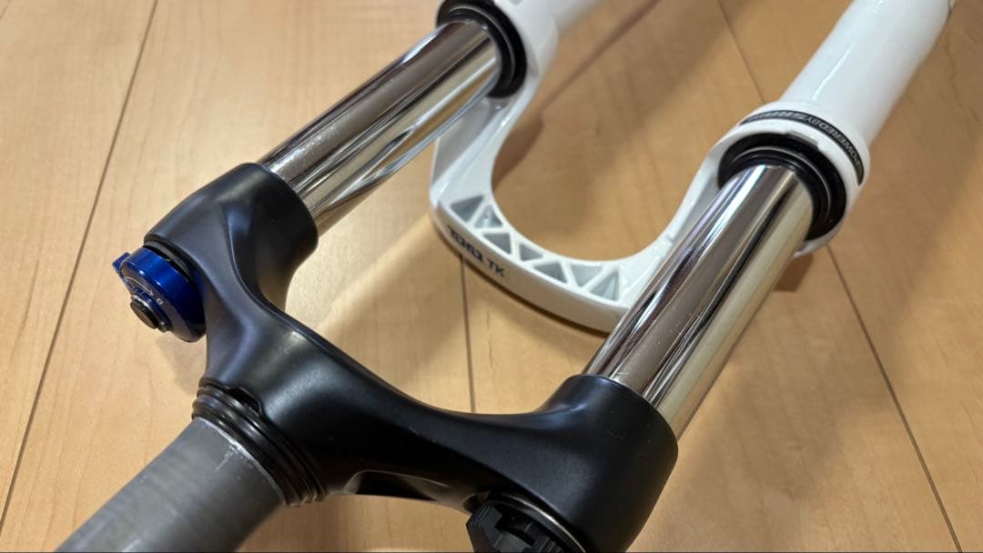 ROCK SHOX TORA TK サスペンションフォーク