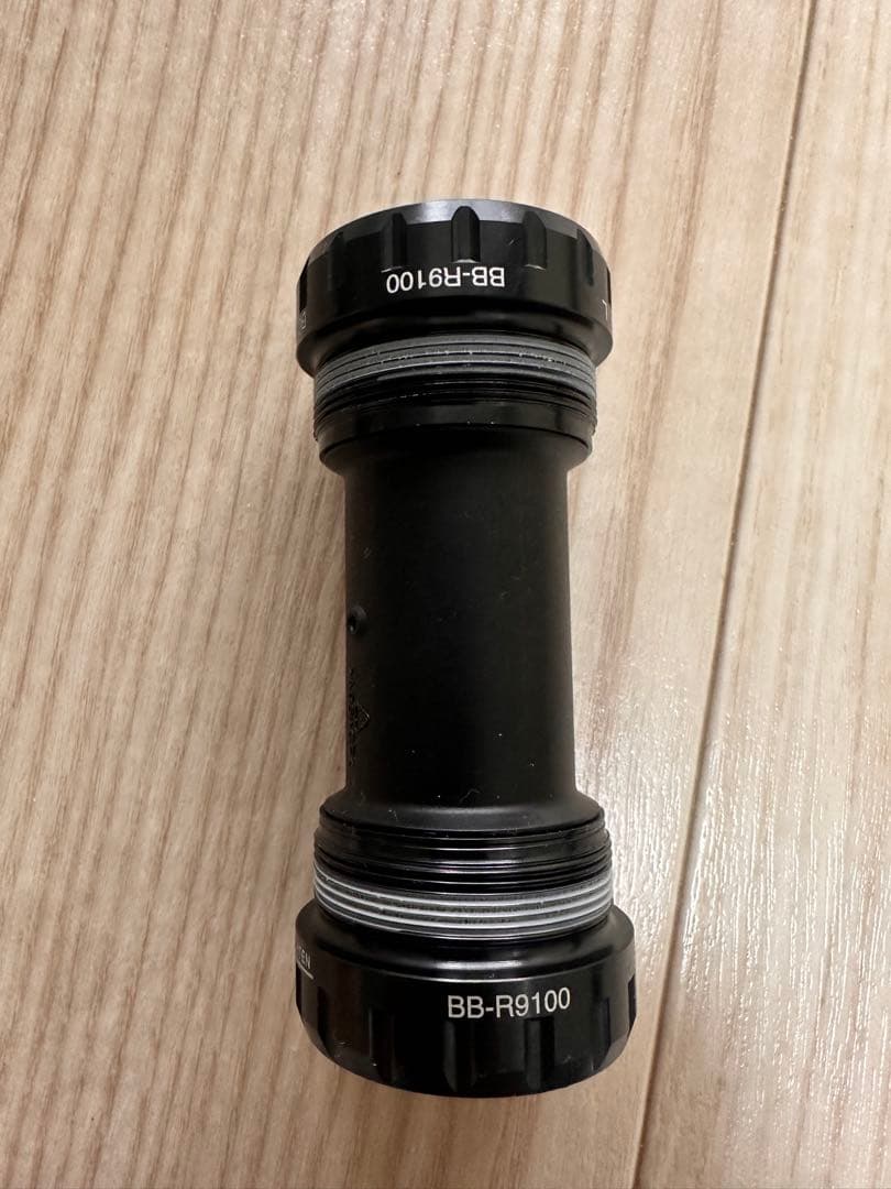 BC1.37 x 24 ROAD ボトムブラケット 新品未使用