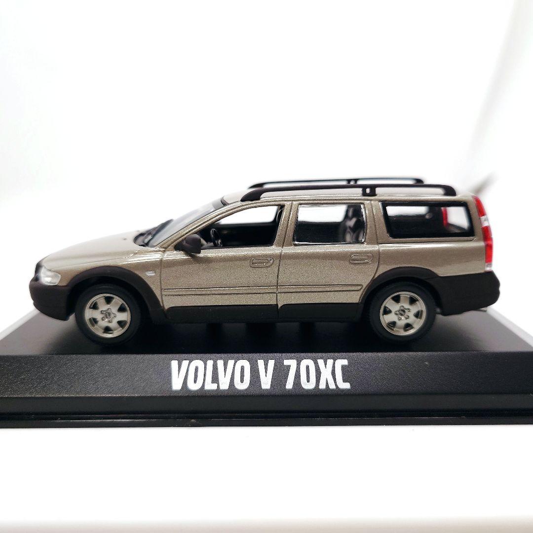 ボルボ V70XC 1/43 スケールモデル　ミニチャンプス 現状品