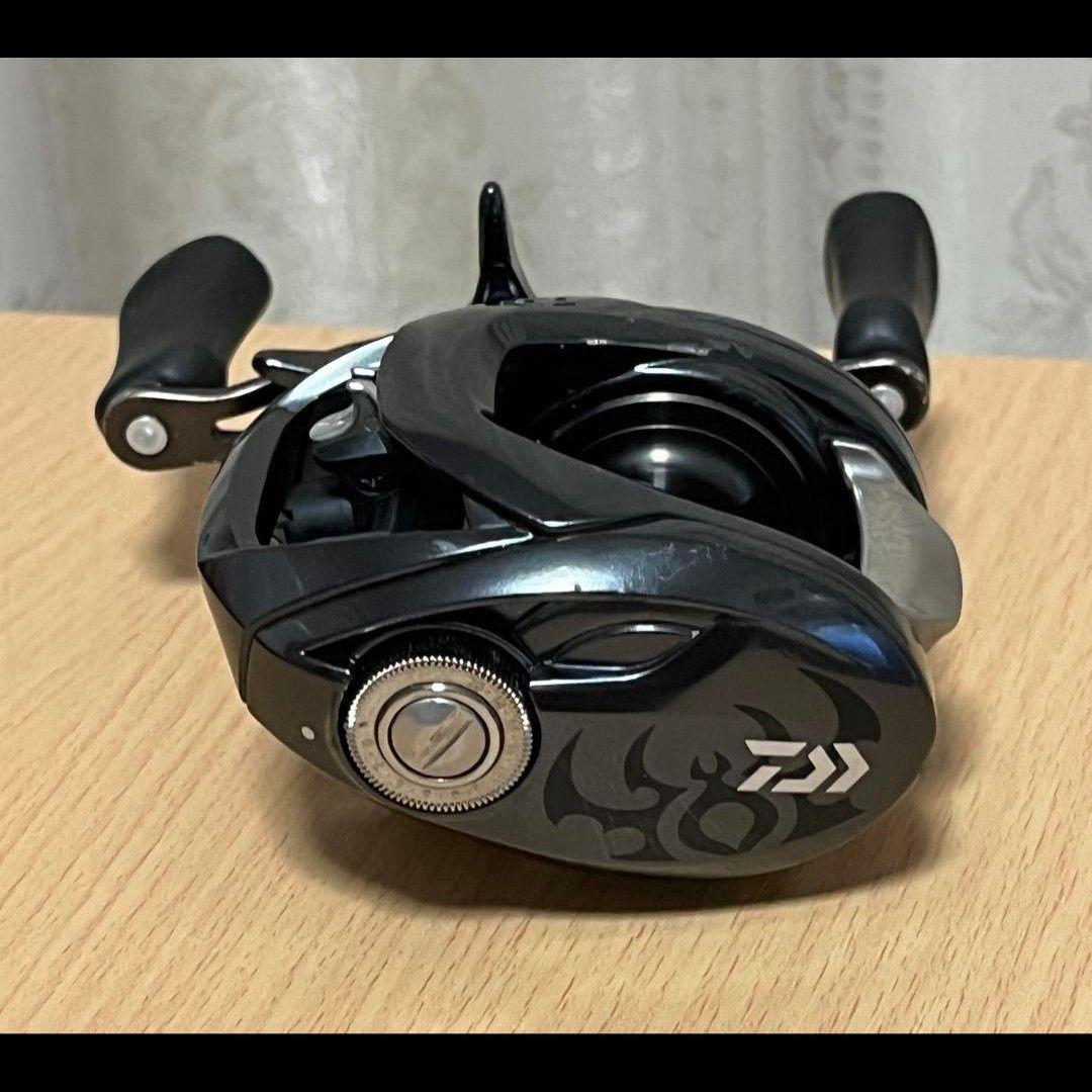 ダイワ 20 タトゥーラ sv tw 7.1:1 右ハンドル ベイトリール