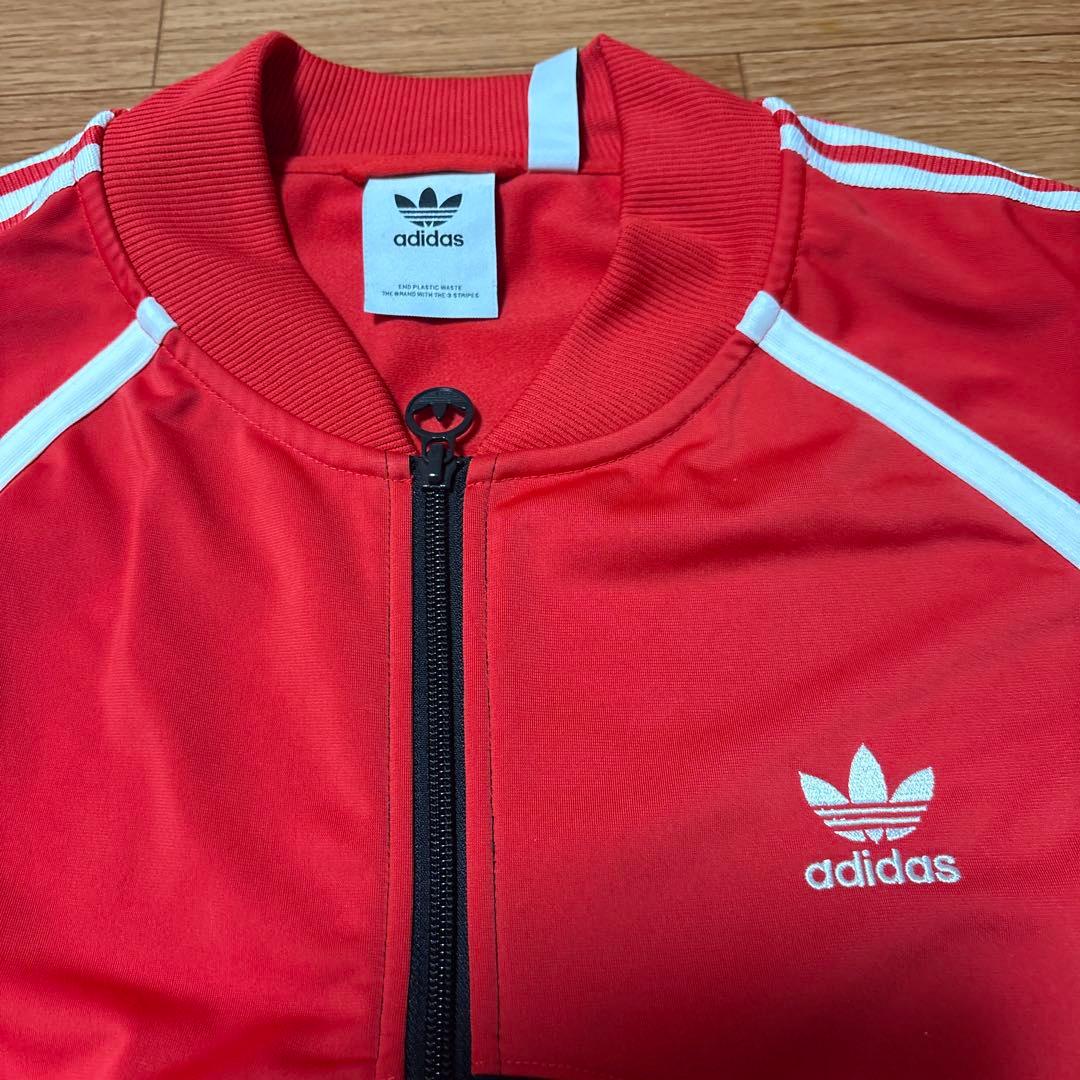 本日セール最終日adidasジップジャージ赤と黒セットアップ