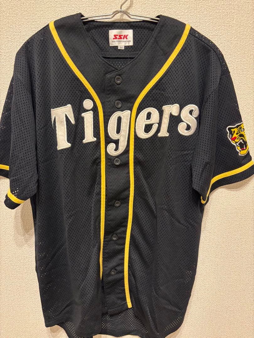 阪神タイガース　ユニフォーム　M