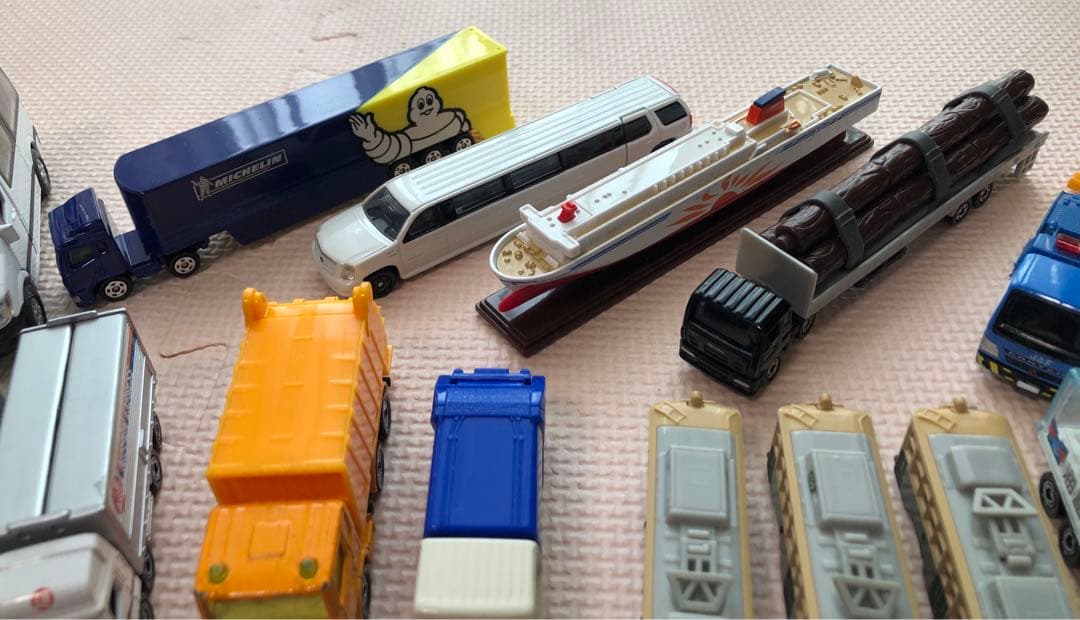 トミカ、SIKU、ハッピーセットトミカなど　まとめ売り