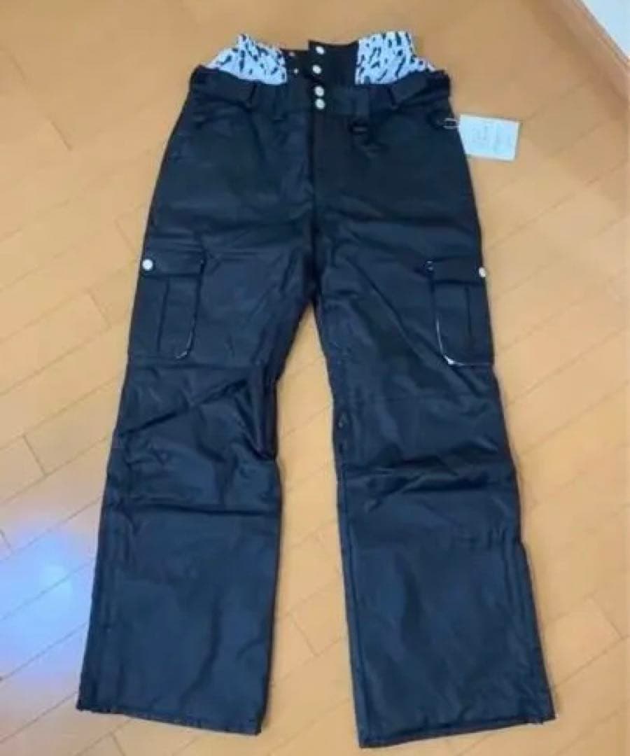 【本日までラストSALE】新品☆スノーボードウェア上下