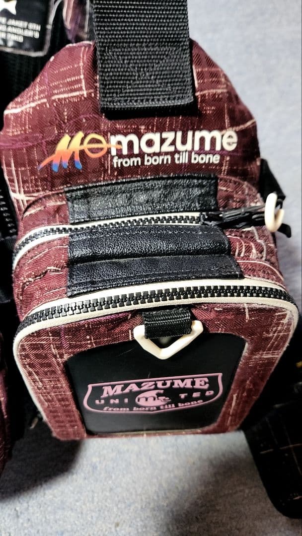 mazume UNITED フィッシングベスト
