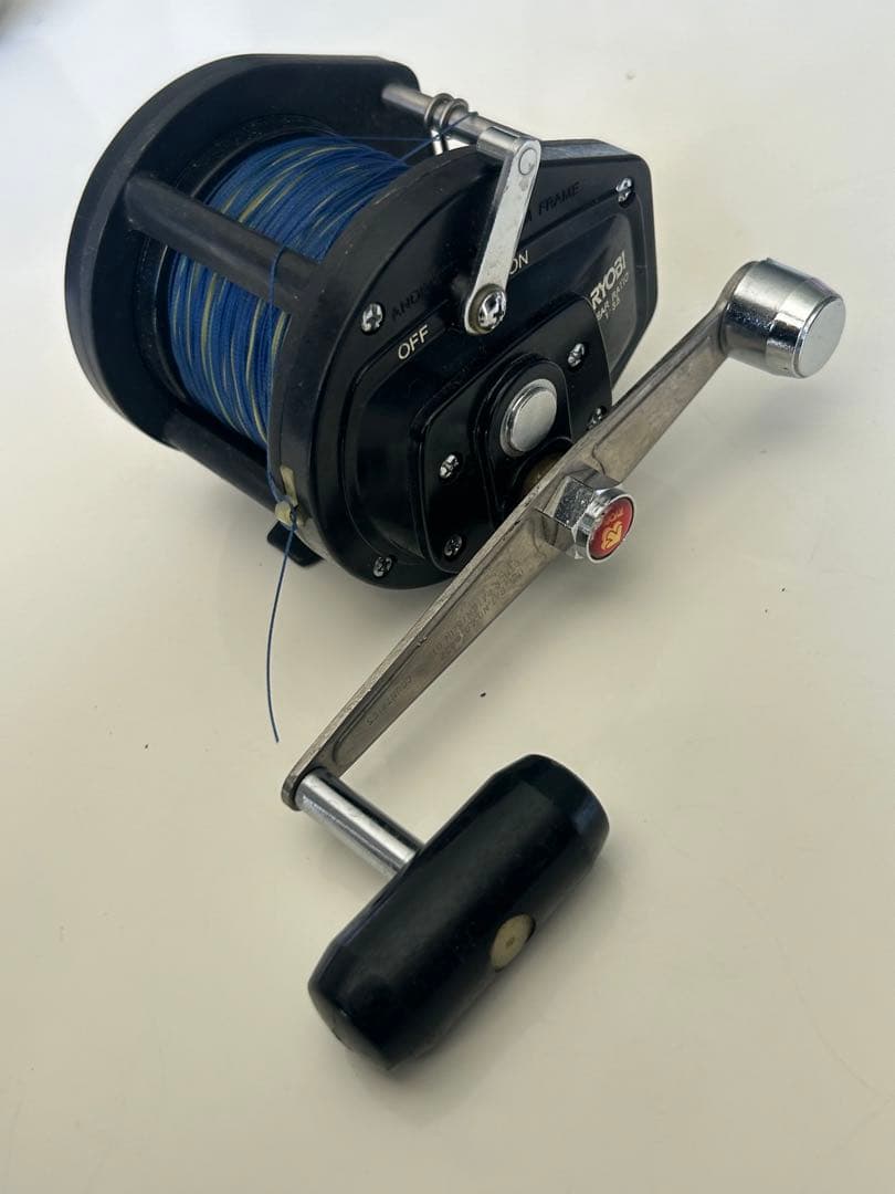 Daiwa とRYOBI のリール2台セット