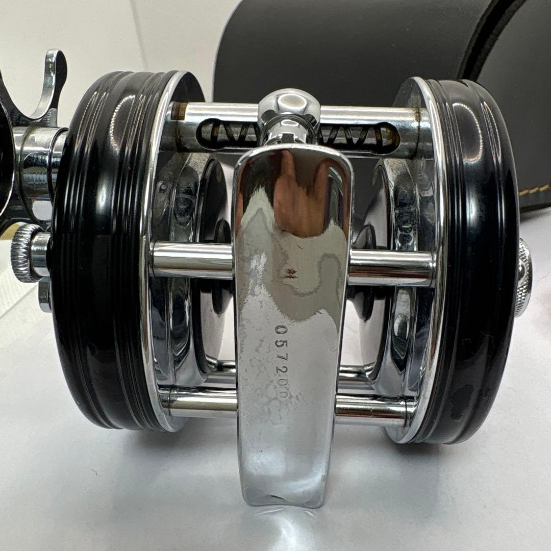 ABU AMBASSADEUR 5000C ベイトリール
