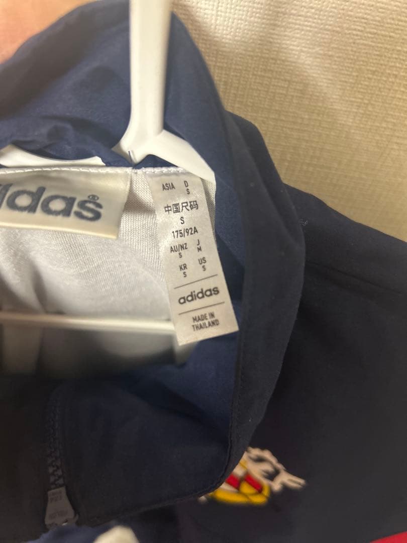 adidas originals スペイン代表　トラックジャケット　Mサイズ