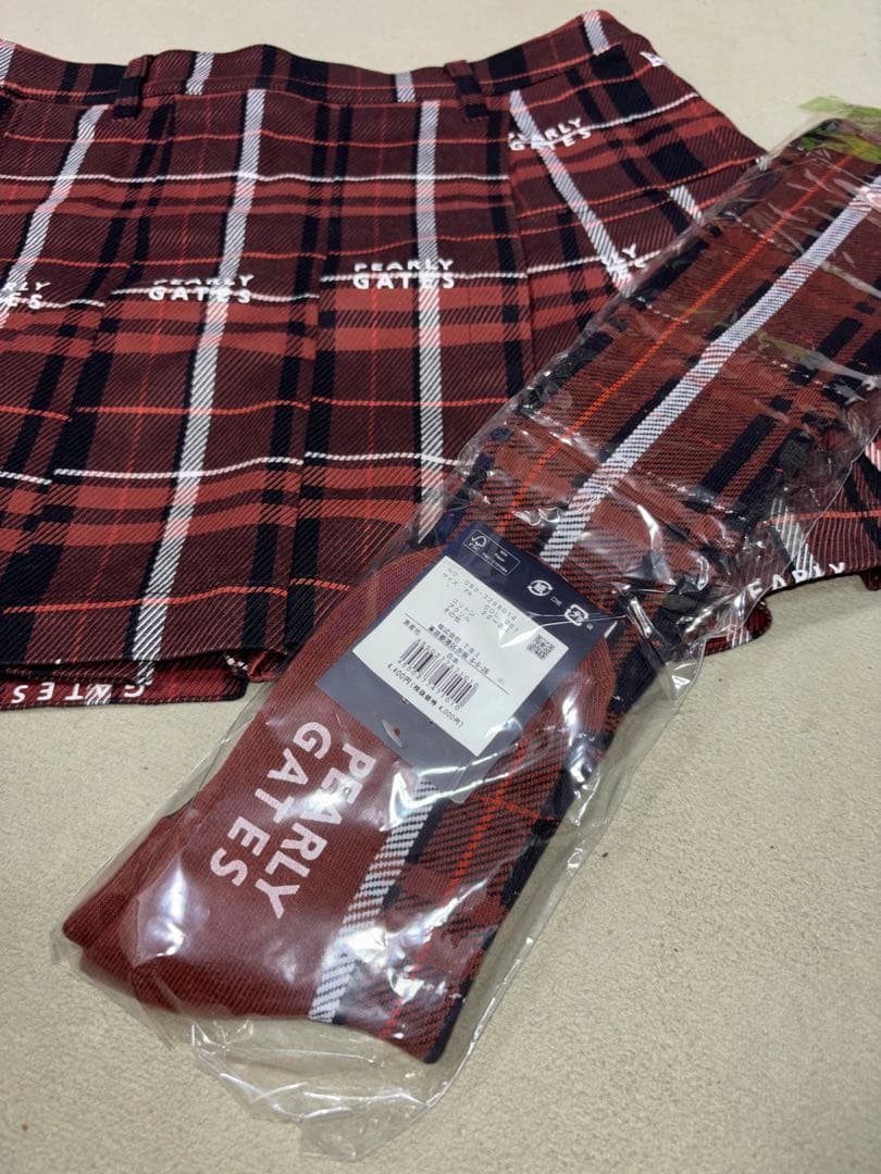 （新品、美品）パーリーゲイツ 、グレンチェック柄シリーズ、2点セット、サイズ1