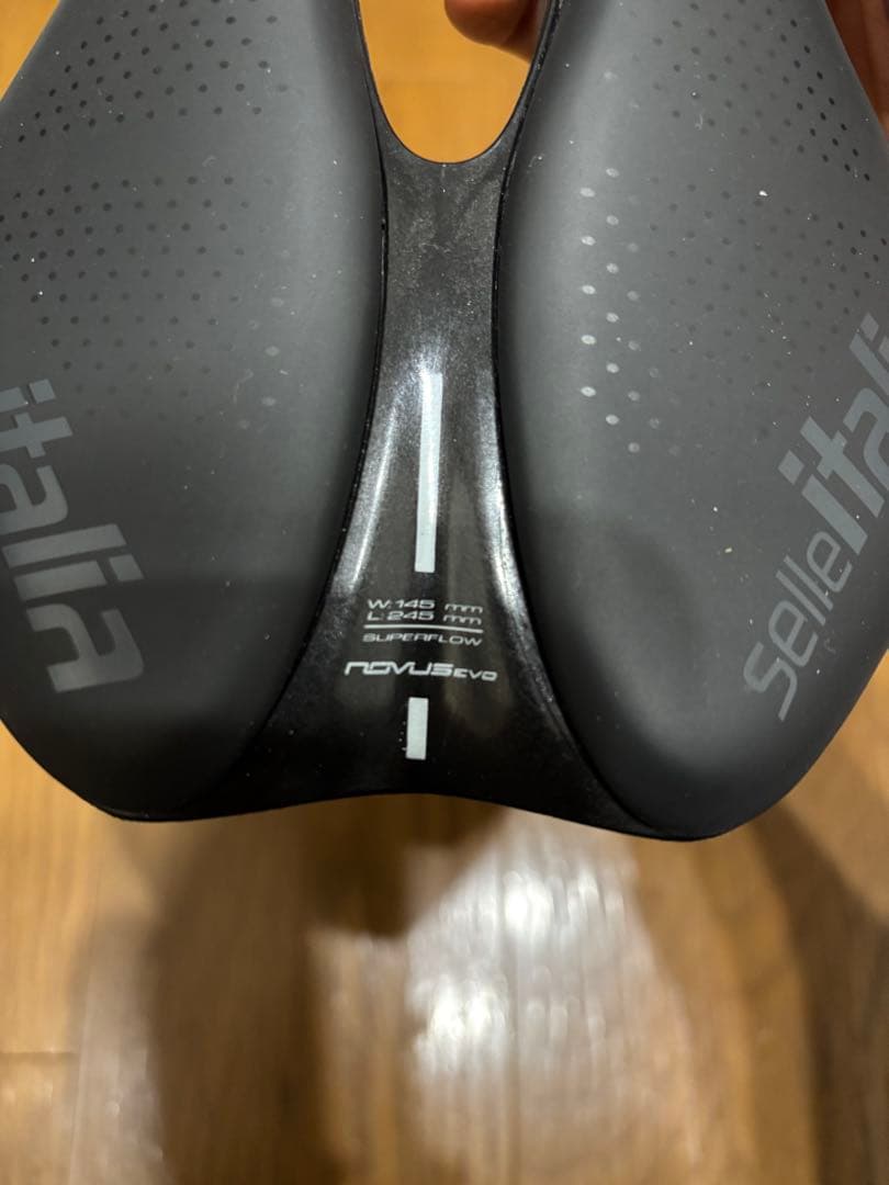 SelleItalia Novus Boost Evo(セライタリア)