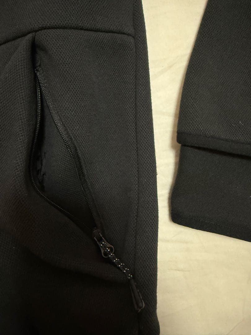 アディダス　BLACK RAMS ブラックラムズ　東京　ラグビー　ジップパーカー