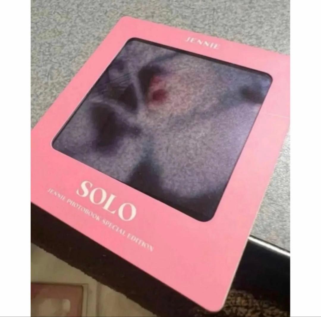 BLACKPINK JENNIE ジェニ SOLO PHOTO BOOK