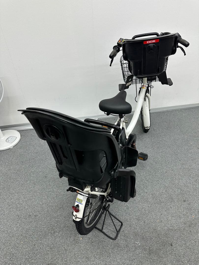人気な車種　3人乗り電動自転車　ヤマハパスバビー　子供乗せシート付き　お買い得品