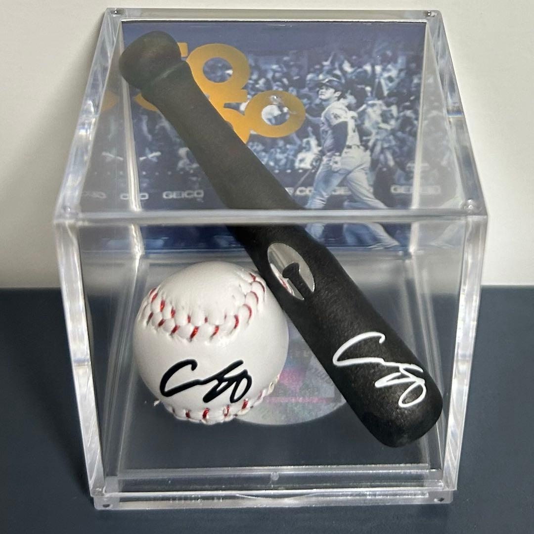 大谷翔平選手 50/50サインプリントフィギュアボール、MLB TOPPSカード