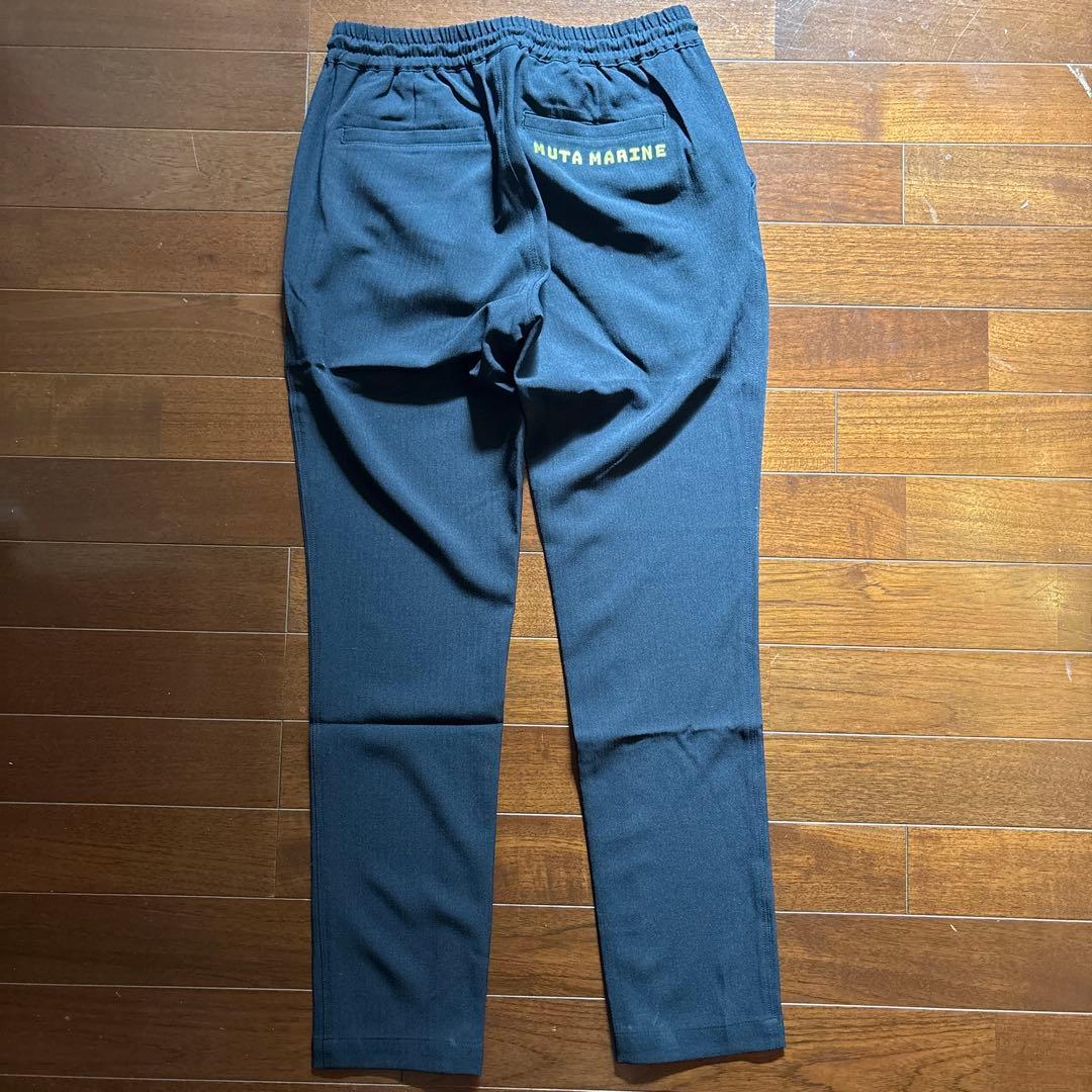 新品 MUTA MARINE スリムフィットパンツ ネイビー/イエロー