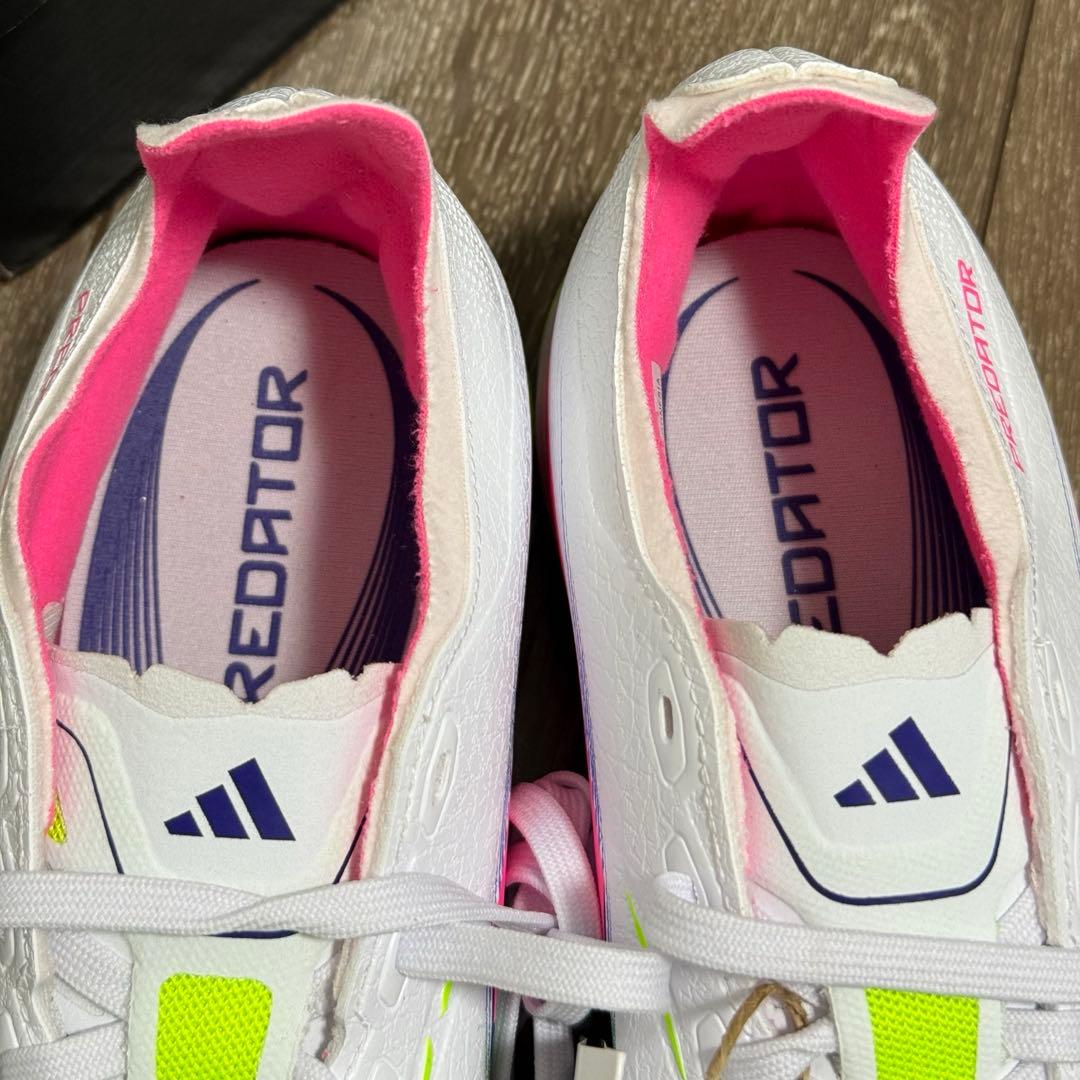 新品 adidas アディダス PREDATOR プレデターリーグTF 26cm
