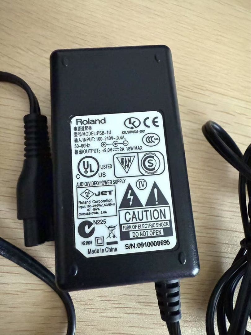 BOSS eBand JS-8 多機能ギターエフェクター付きオーディオプレーヤー