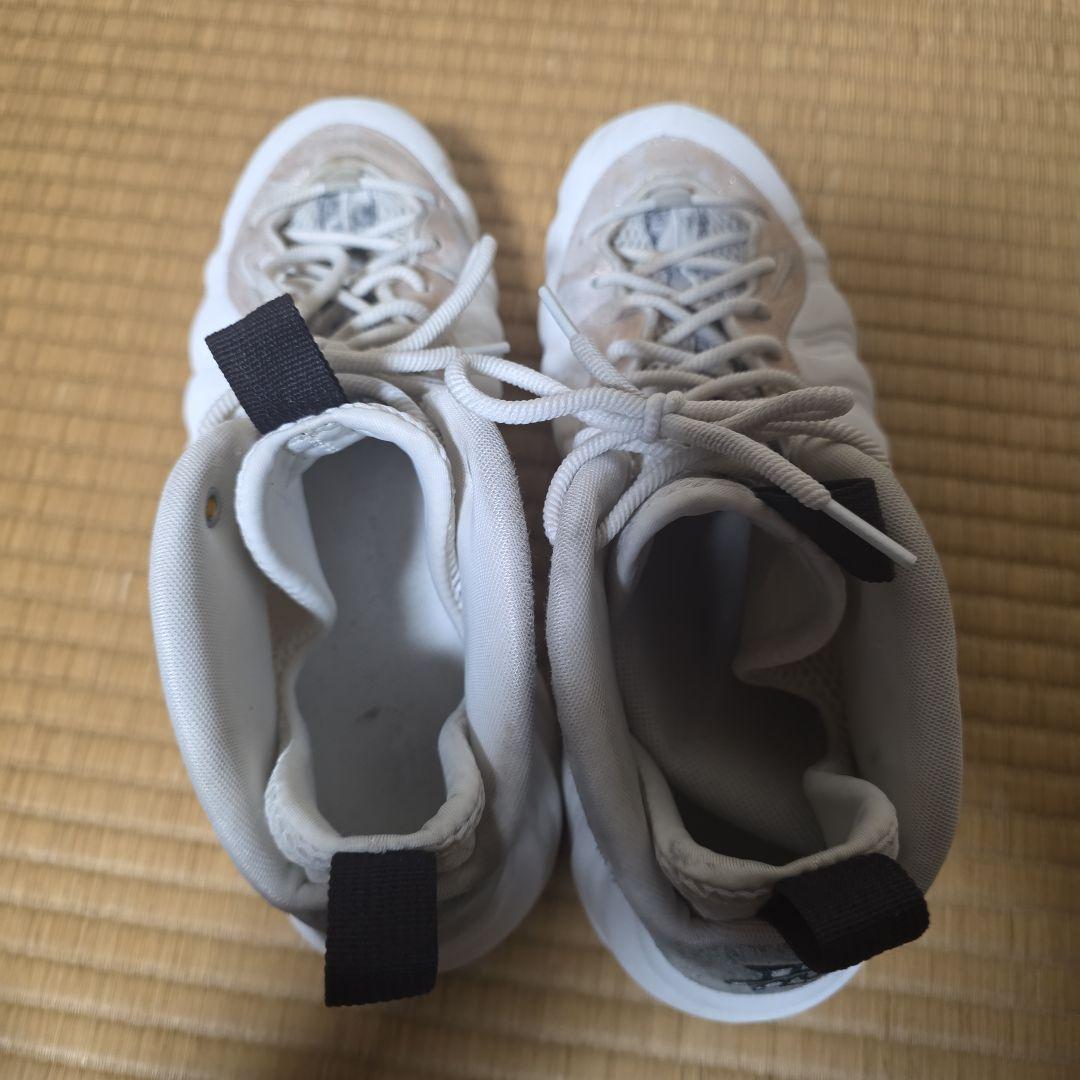 お値下げ中！ナイキ　ホームポジット