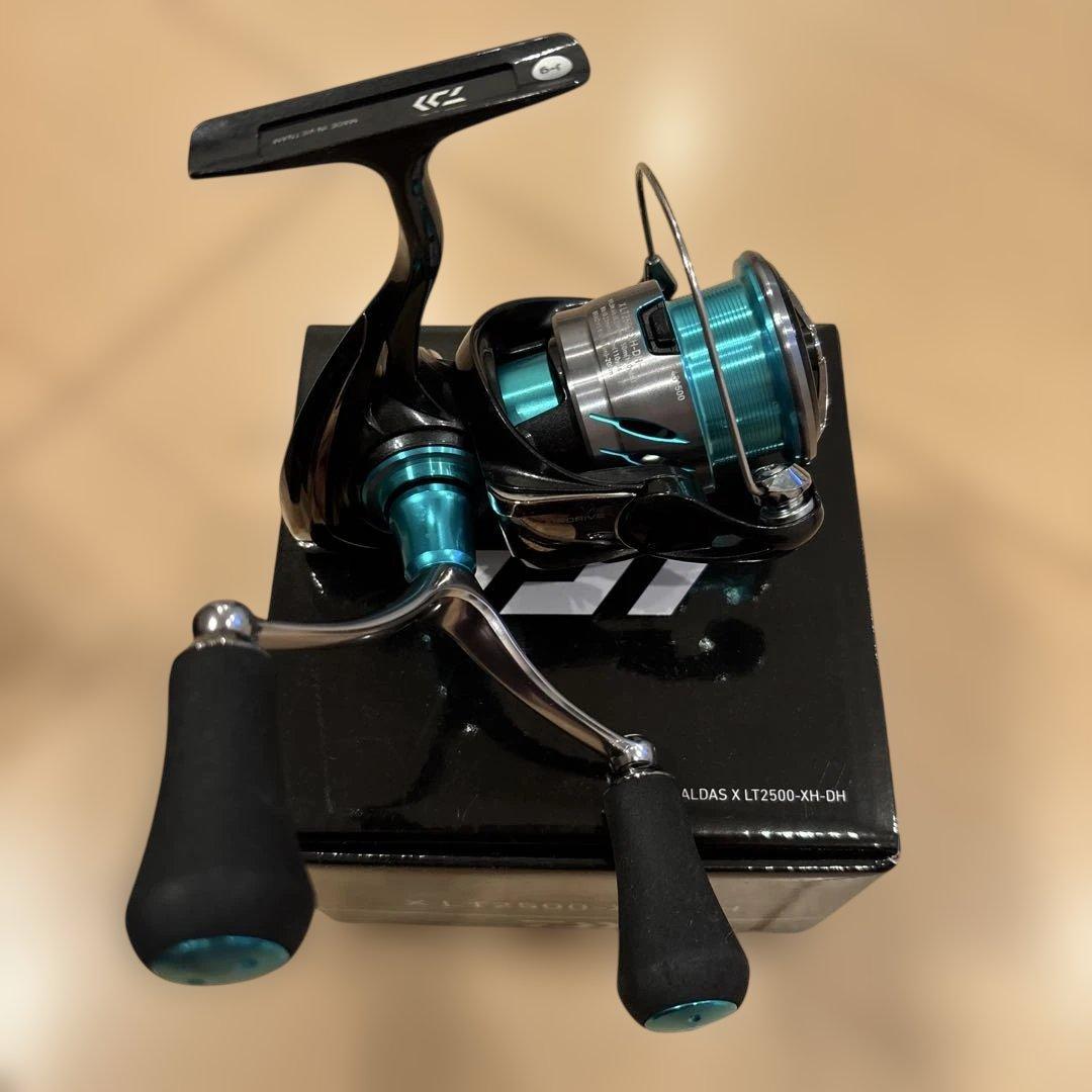 Daiwa エメラルダス　CLT2500-XH-DH