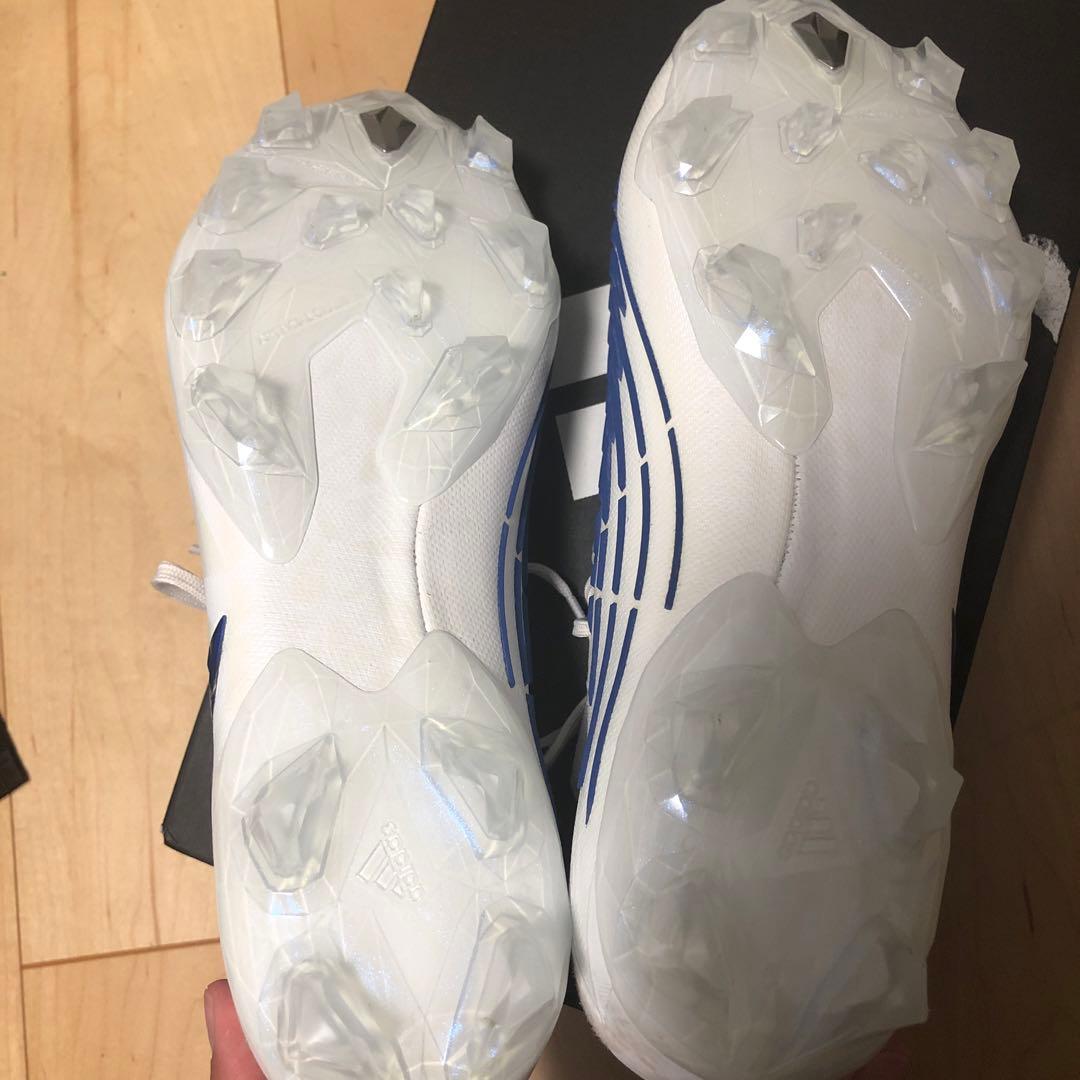 adidasサッカースパイクPREDATOR EDGE.1 L AG