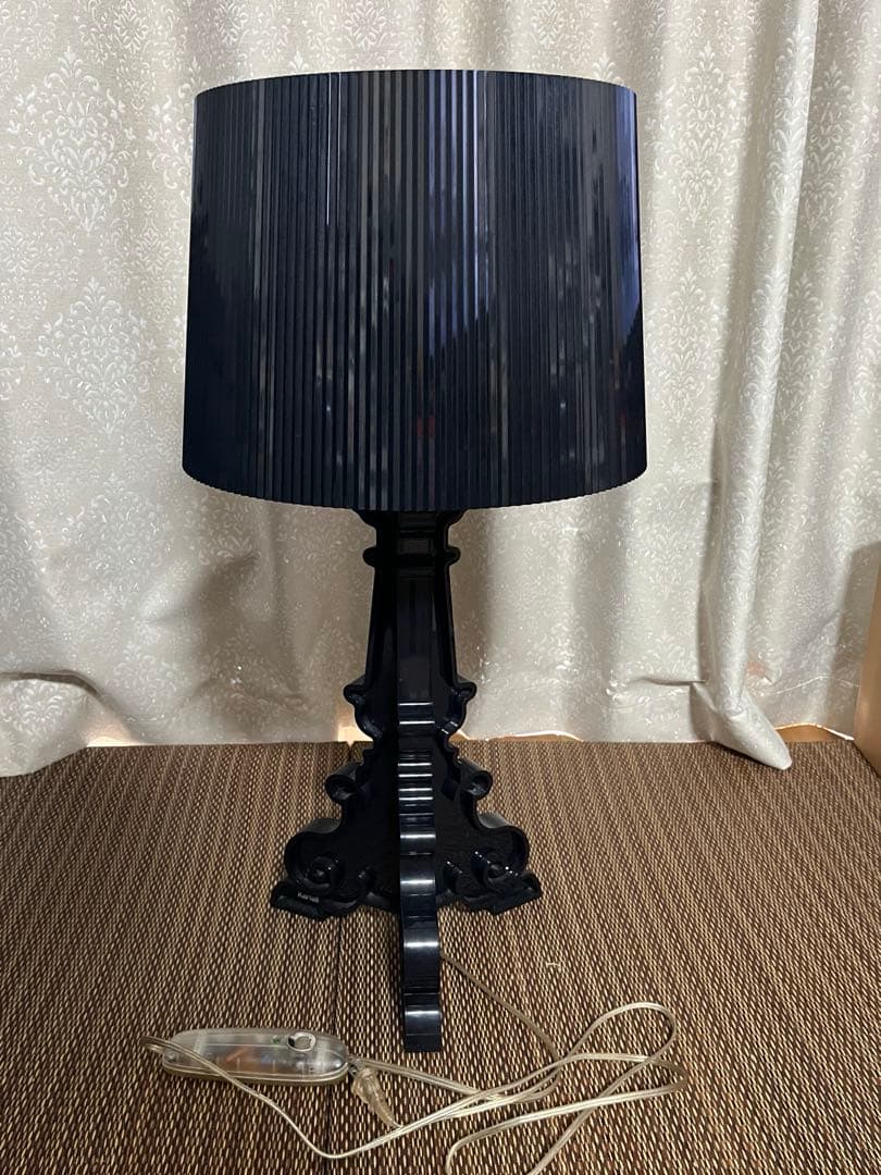 Kartell スタンドライト　ブルジー　ブラック
