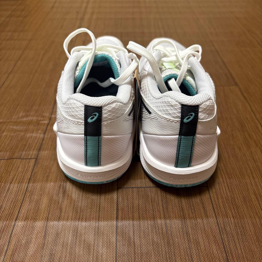 ASICS V-SWIFT FF 4 ホワイト/ブラック 24.0cm 新品
