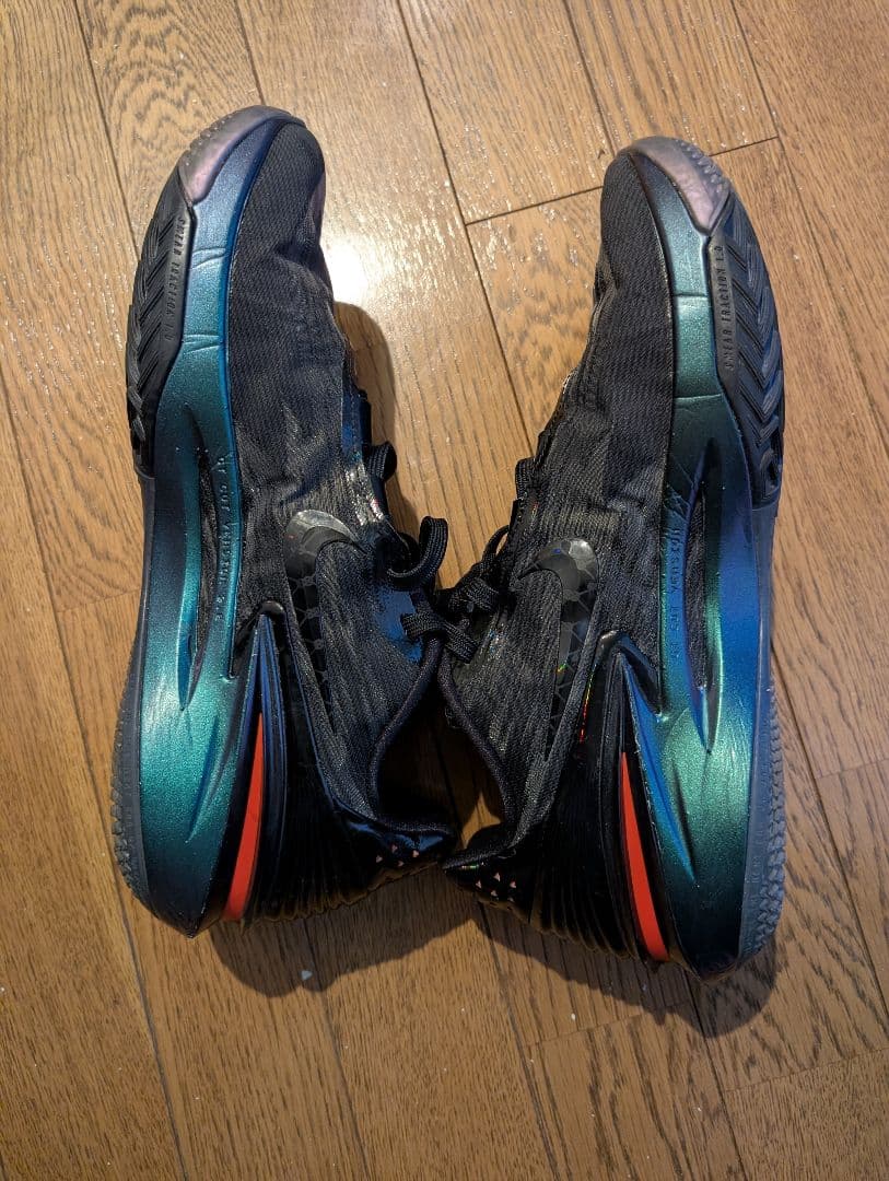 シューズ(男性用) NIKE gt cut2