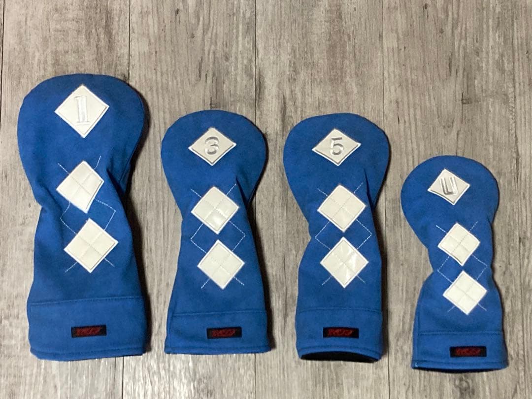 ONOFF キャディバッグ、ヘッドカバーセット（オマケ付き）