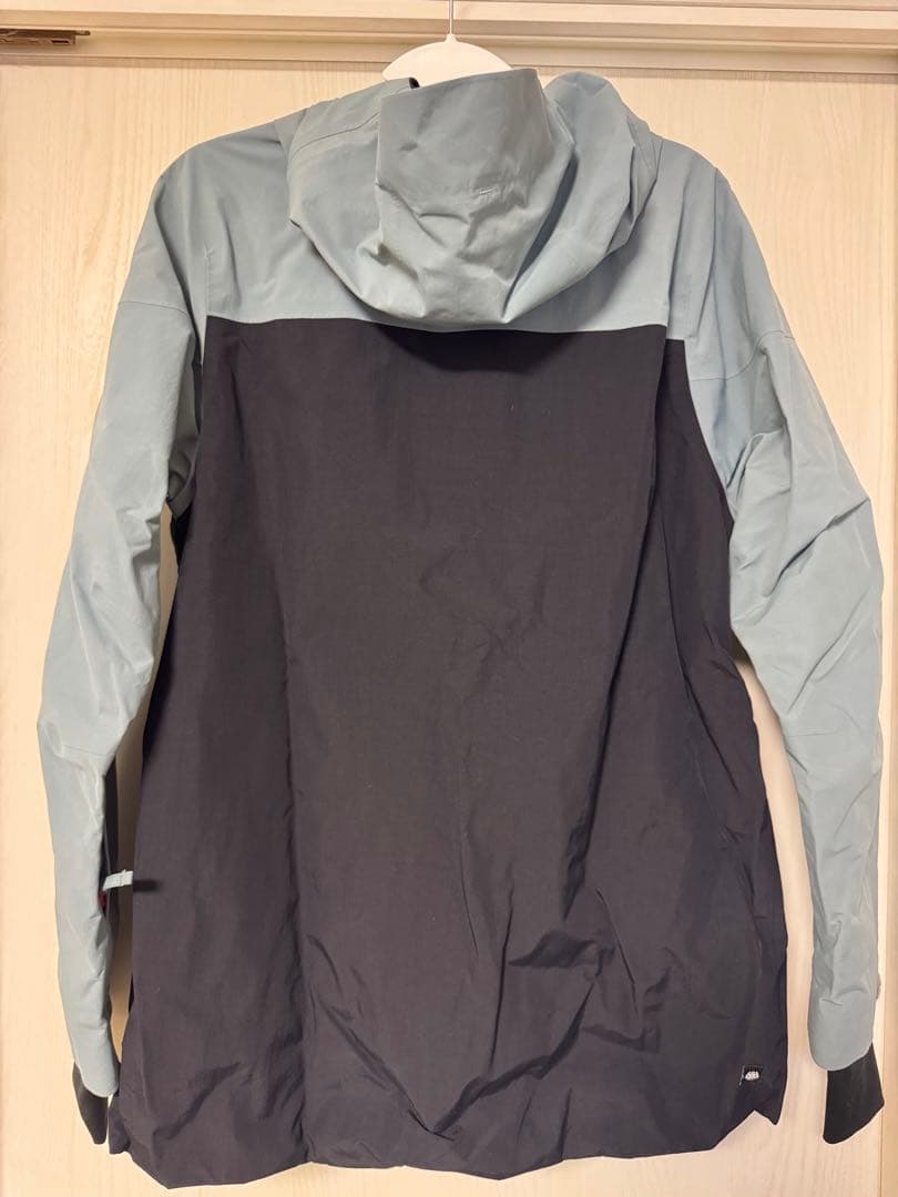 686 GORE-TEX GT Jacket Mサイズ　スノーボードウエア