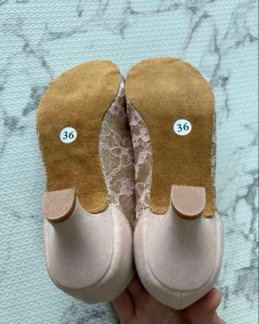 社交ダンスシューズ　新品　ピンク　22.5 or 35 外反拇趾にもおすすめ