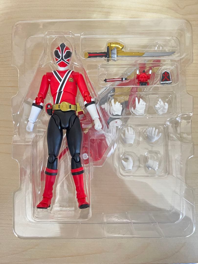 S.H.Figuarts シンケンレッド
