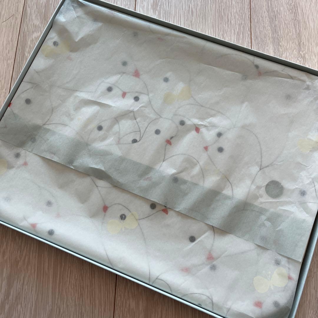【新品】ミナペルホネン　トレイ　ボックス付き　大