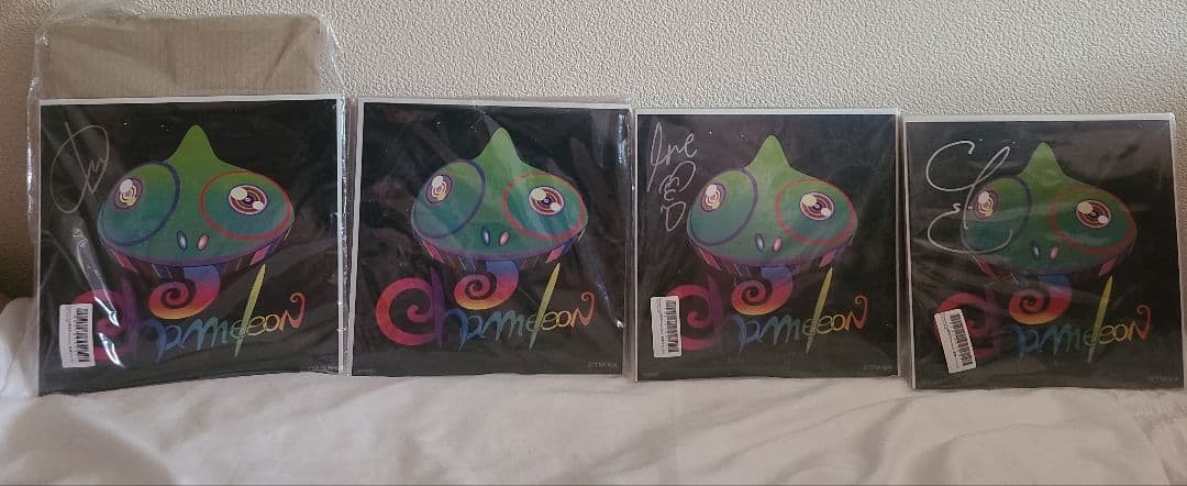 End of the World　Chameleon　直筆サイン