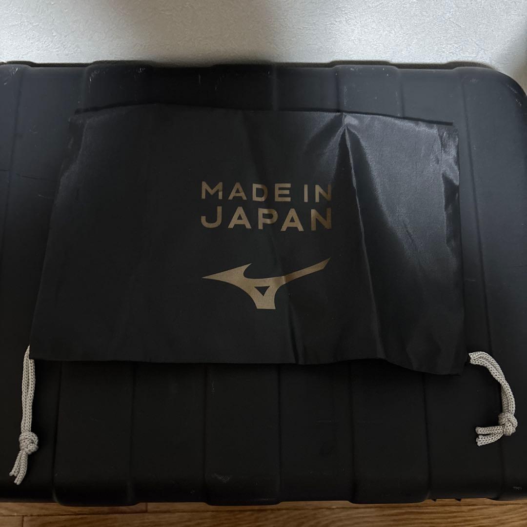 モレリアネオ4 JAPAN サッカー　スパイク　ミズノ