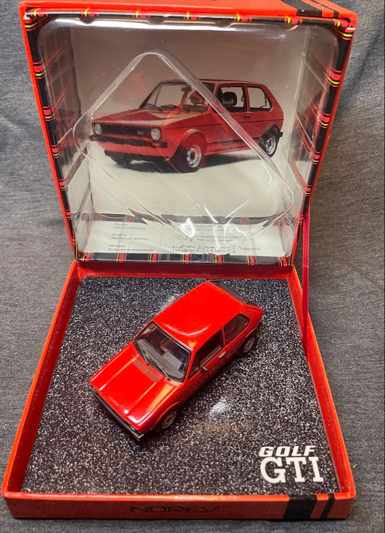 【希少】ノレブ 1/18 フォルクスワーゲン ゴルフ1 GTI 外箱付