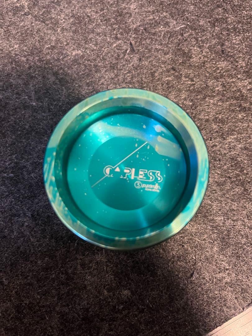C3yoyodesign CAPLESS カプレス