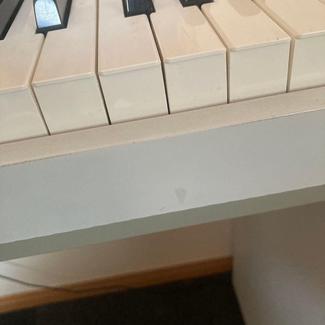 CASIO PX-135 Privia ホワイト電子ピアノ 多機能　白