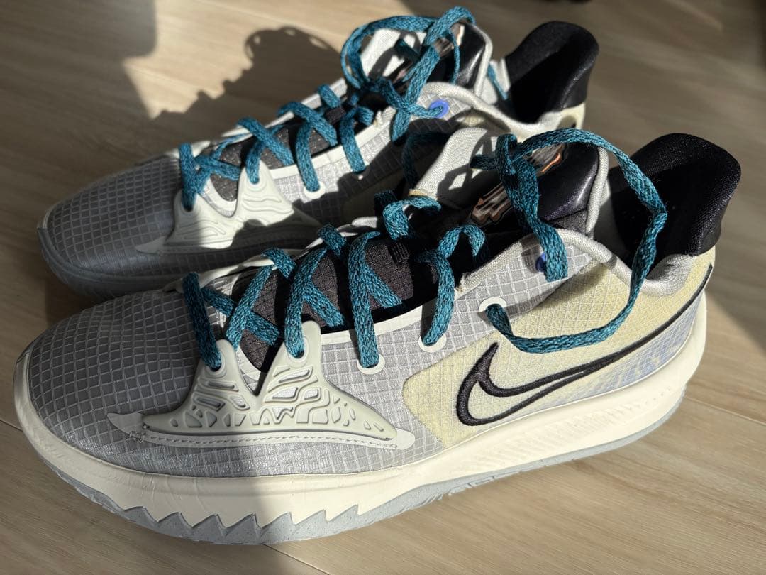 ナイキ NIKE カイリー LOW4 EP /Kyrie