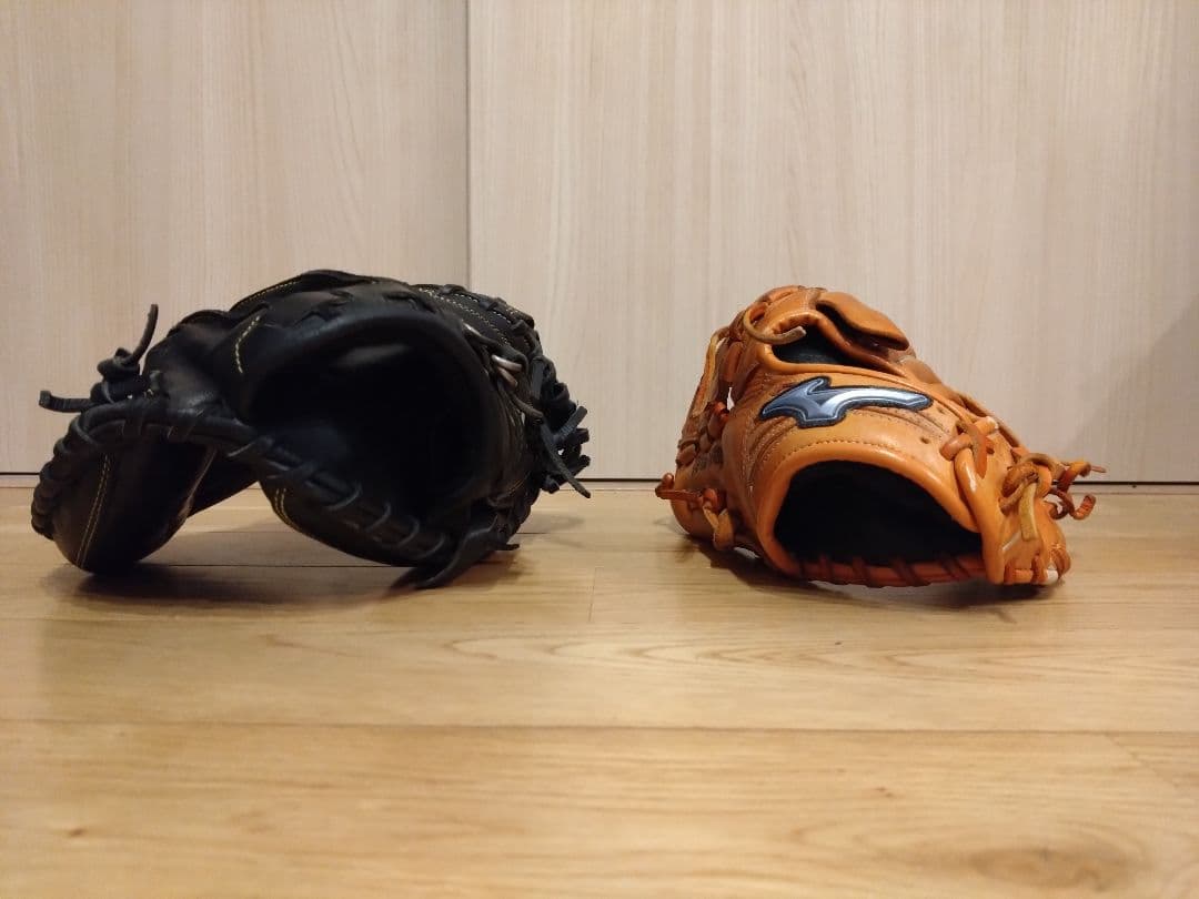 ミズノ・ローリングス 軟式グローブ2点セット
