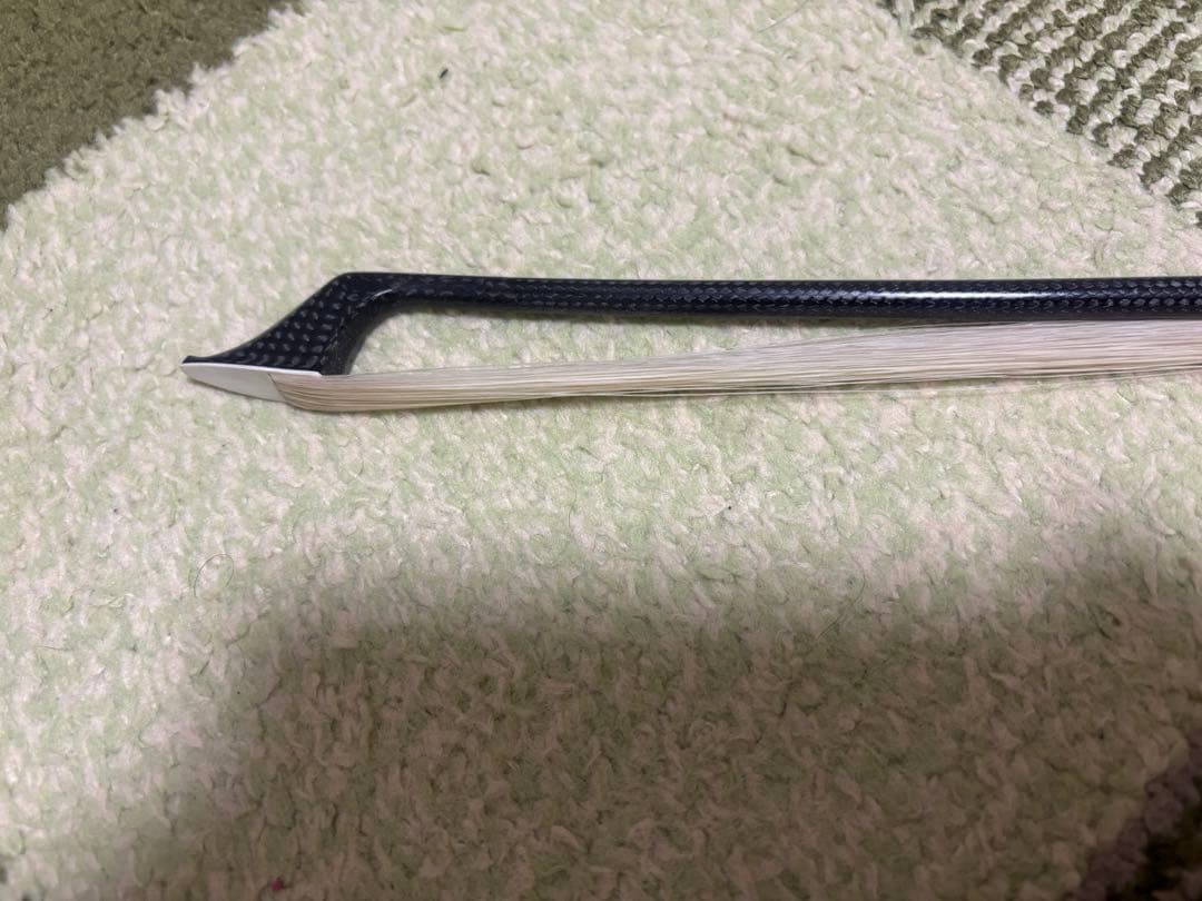 チェロ　カーボン弓　musing c3 美品