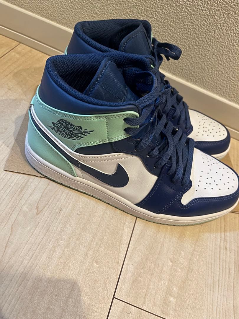 シューズ(男性用) Nike Air Jordan 1 Mids Mystic Navy Mint