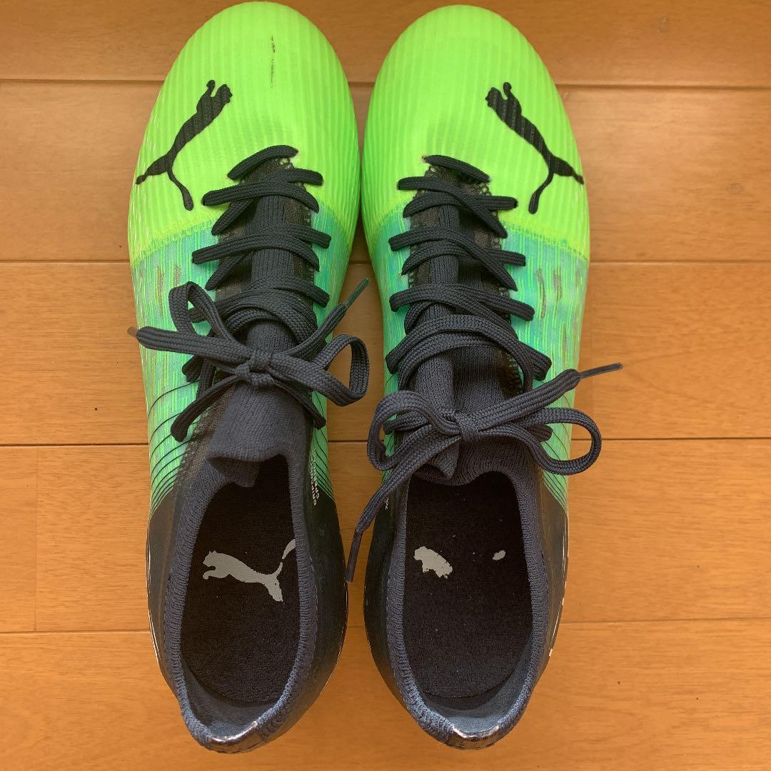 PUMA サッカースパイク